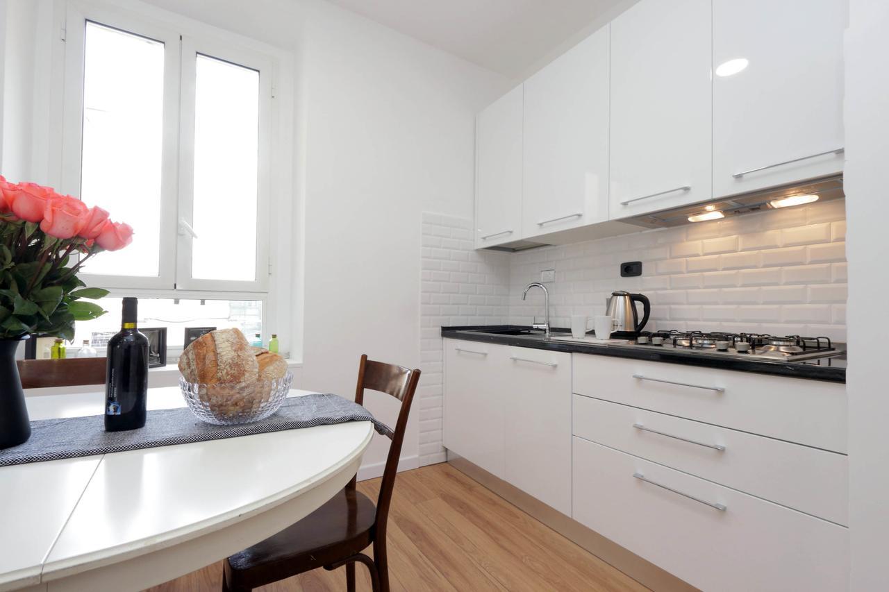 Monti Central Apartment Rome Bagian luar foto