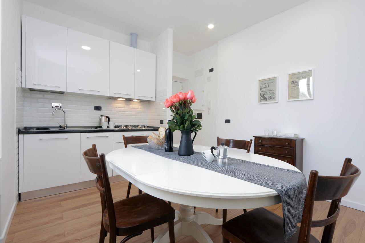 Monti Central Apartment Rome Bagian luar foto