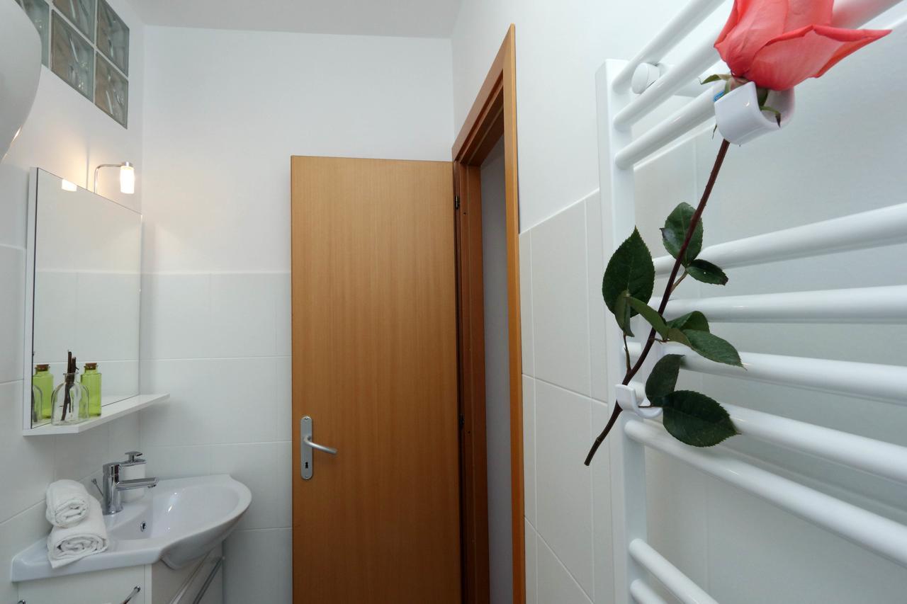 Monti Central Apartment Rome Bagian luar foto