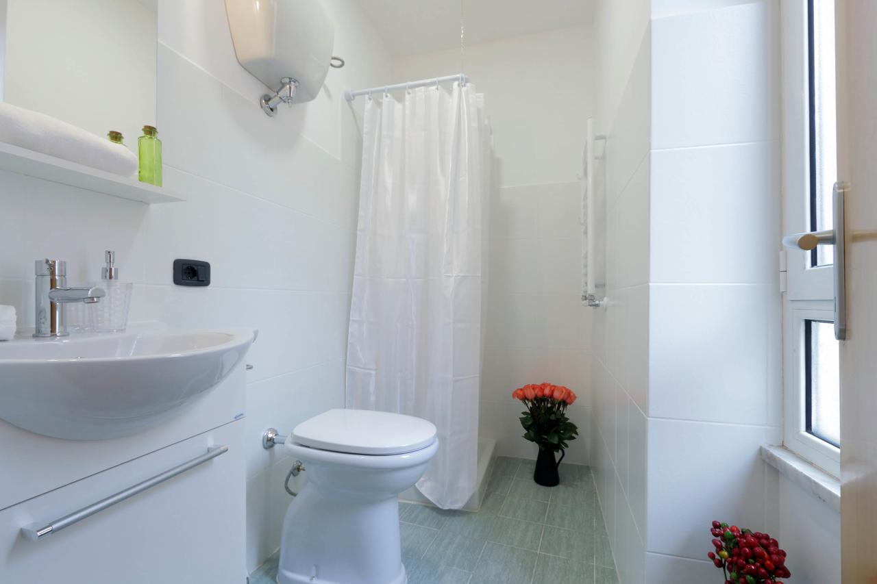 Monti Central Apartment Rome Bagian luar foto